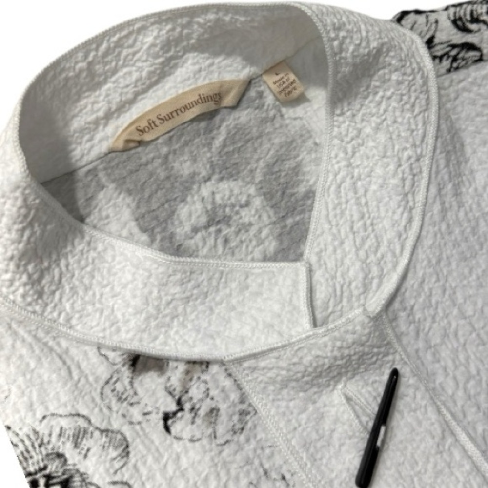 Soft Surroundings Women’s Textured White Fabric Easy-to-Wear -Large - Picture 3 of 7
